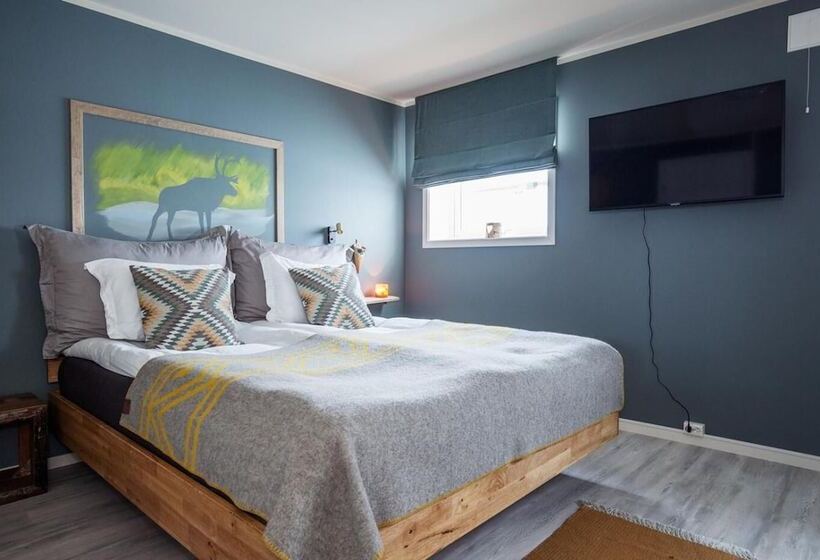 Отель 8 Seasons