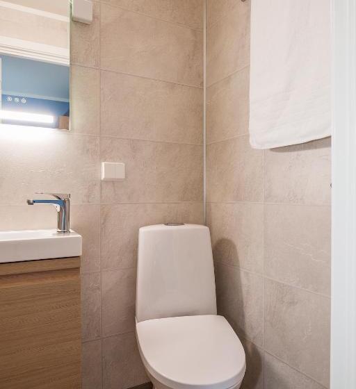 Отель 8 Seasons