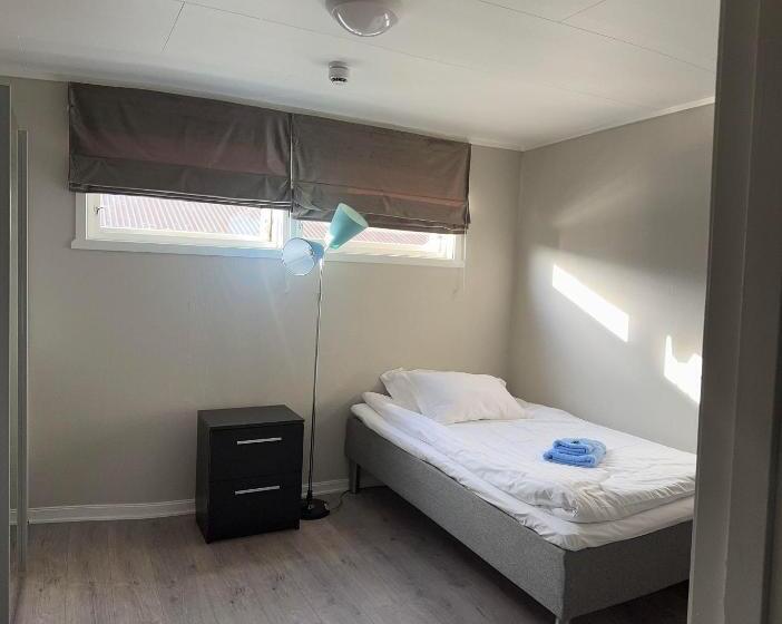 Отель 8 Seasons