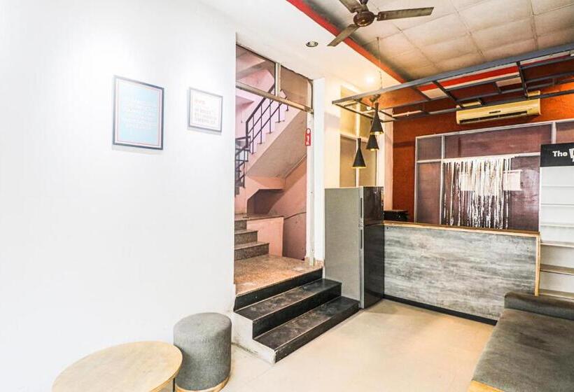 호텔 Avni Residency By Oyo Rooms