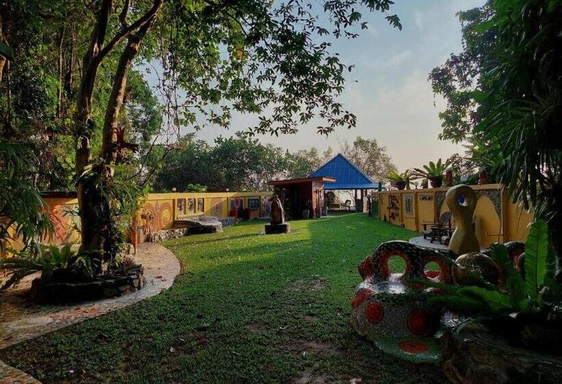 ホテル Blessed Residence Koh Chang