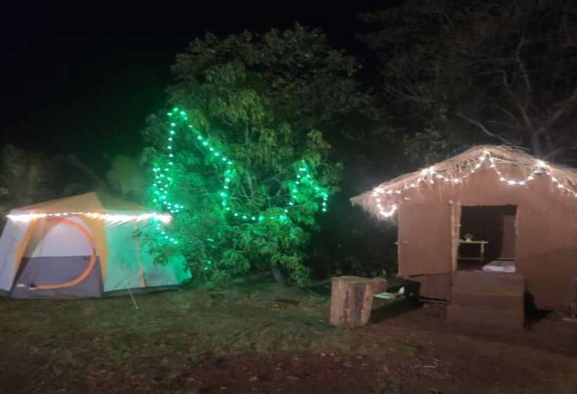 فندق Campistaan Kolad