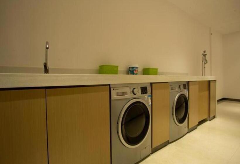 فندق City Comfort Inn Huanggang Luotian Yishui Waitan