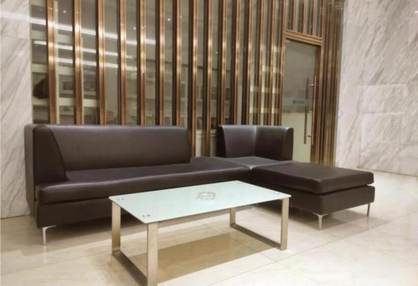 호텔 City Comfort Inn Jingdezhen Xinchang Road Taoxichuan