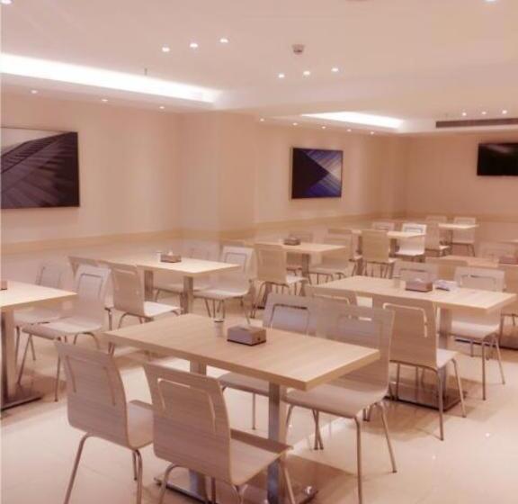 فندق City Comfort Inn Yangjiang Yangchun Bus Station