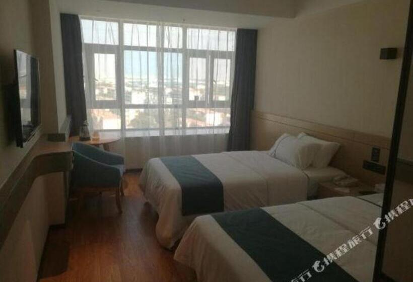 ホテル City Comfort Inn Zhanjiang Middle Haibin Avenue Wanda Plaza