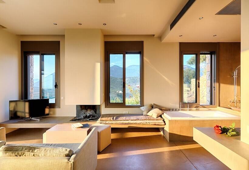 هتل Euphoria Suites
