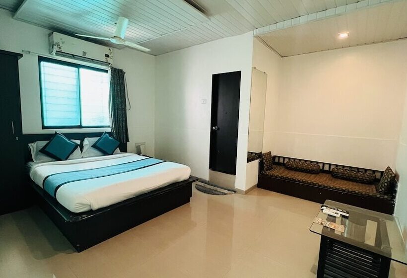 فندق Farmhouse Residency