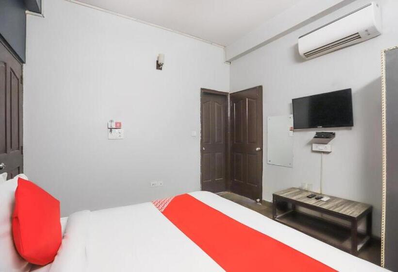 酒店 Golden Villa By Oyo Rooms