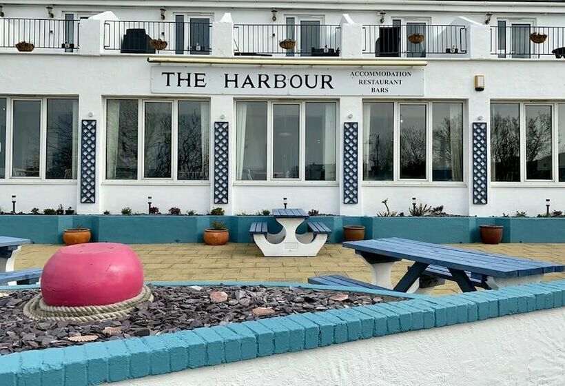 ホテル The Harbour