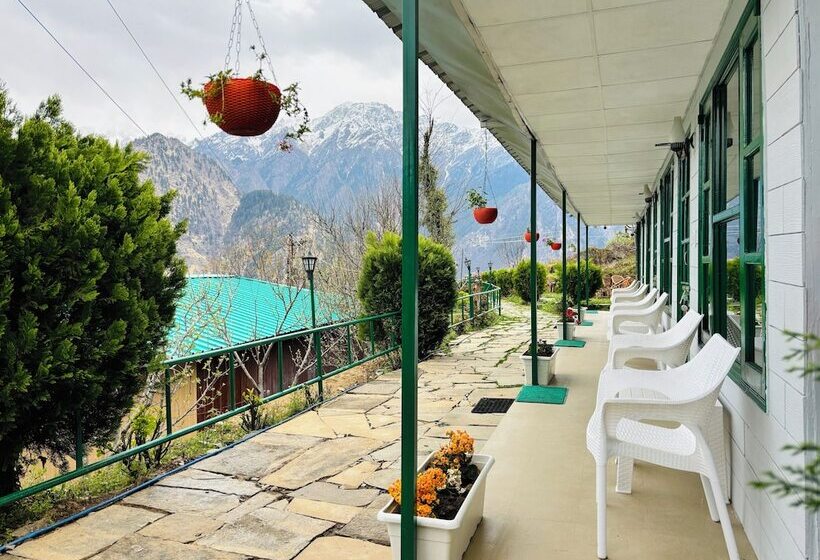 בית מלון כפרי Himalayan High, Auli, By Himalayan Eco Lodges