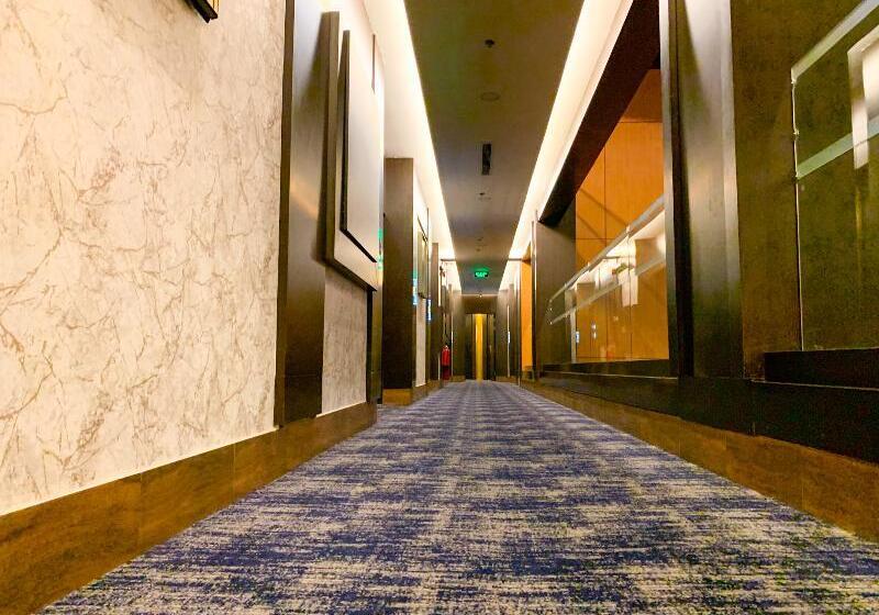 酒店 Holiday Al Khaleej