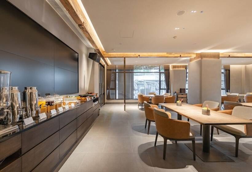 فندق Holiday Inn Express Shanghai Expo Centre, An Ihg