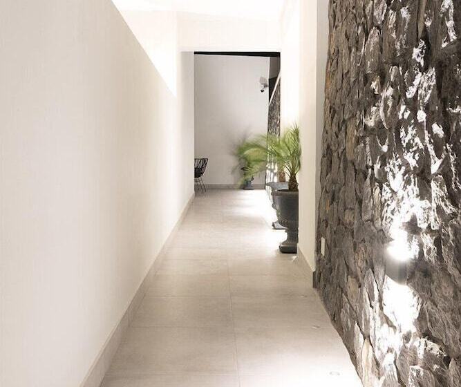 בית מלון כפרי Karat Suites