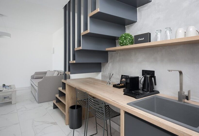 בית מלון כפרי Karat Suites