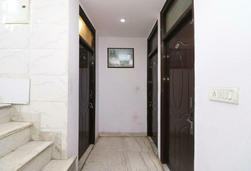 Отель Mahesh Guest House By Wb Inn