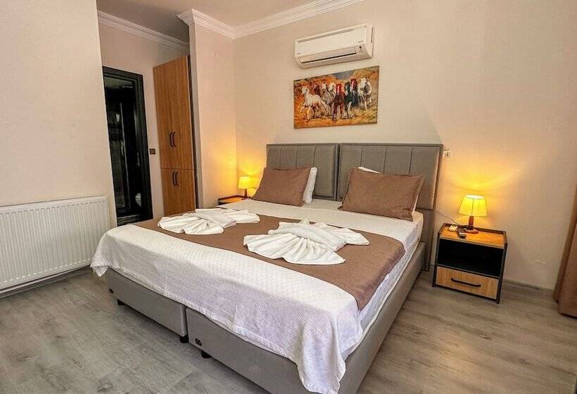 Отель Mykonut Boutique Suites