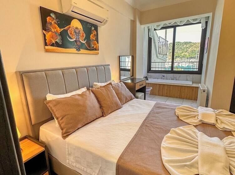 Отель Mykonut Boutique Suites