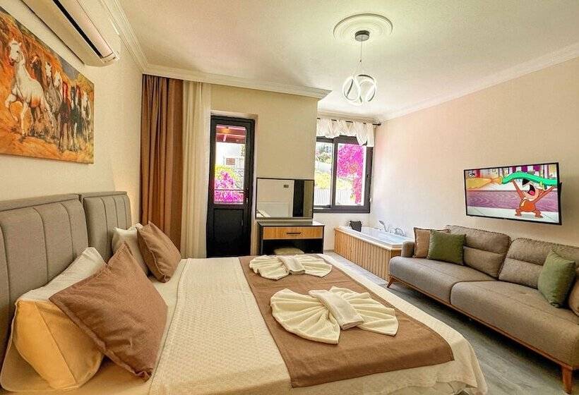 Отель Mykonut Boutique Suites