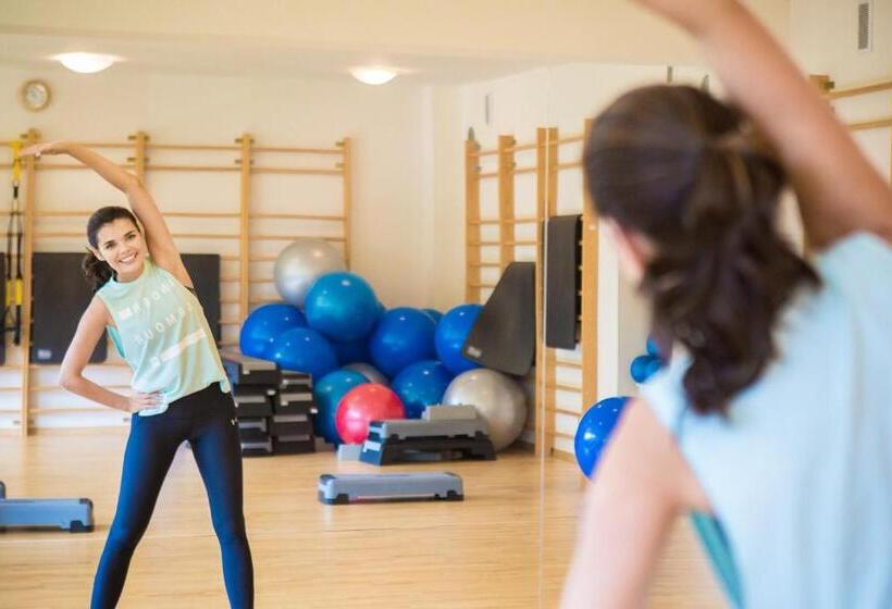 ホテル Nat Piwniczna Zdroj