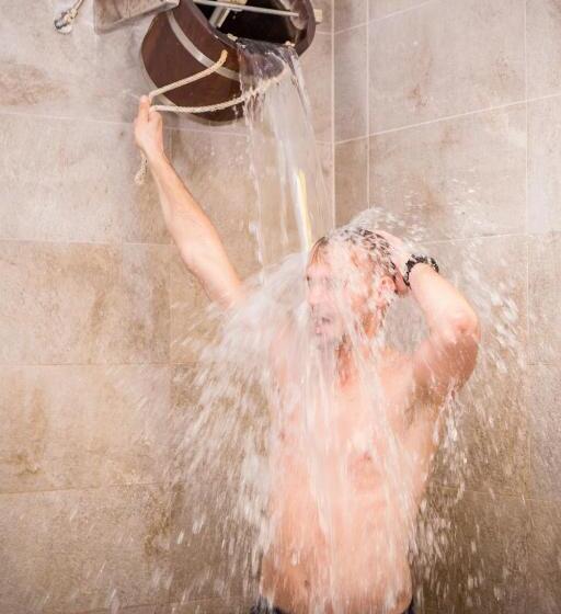 ホテル Nat Piwniczna Zdroj