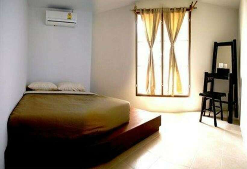 Отель Phuklenglom Wang Nam Khiao