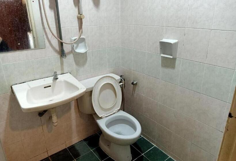 هتل Prai Jaya 2