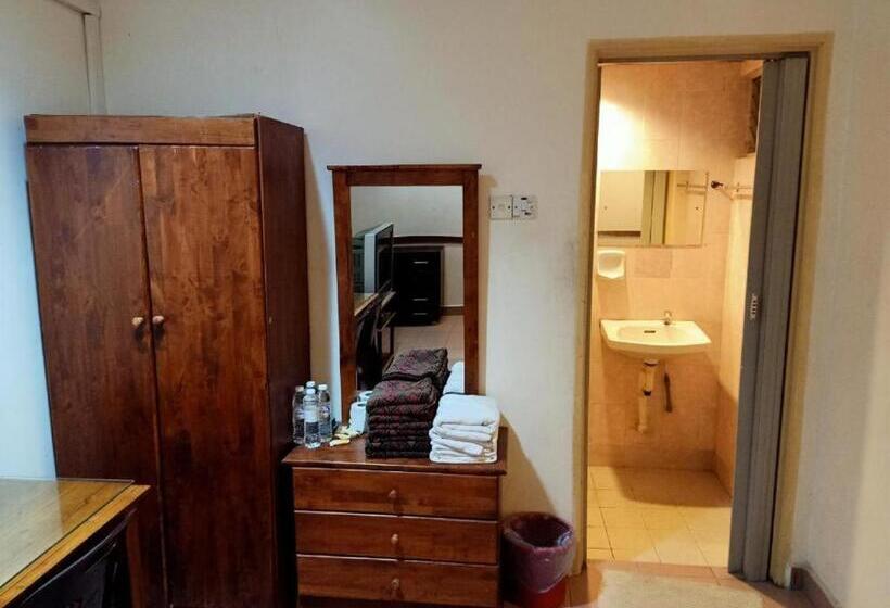 בית מלון כפרי Prai Jaya 2