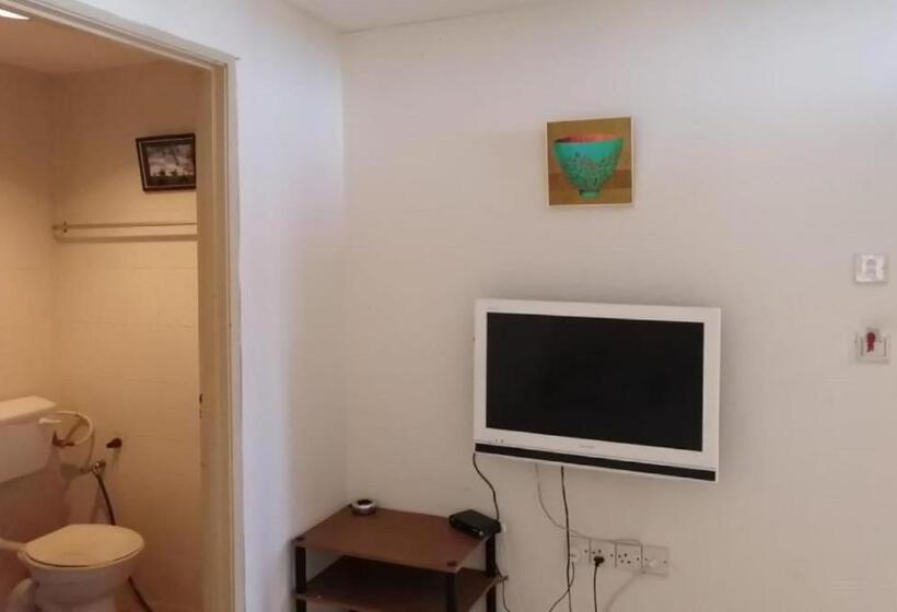 בית מלון כפרי Prai Jaya 2