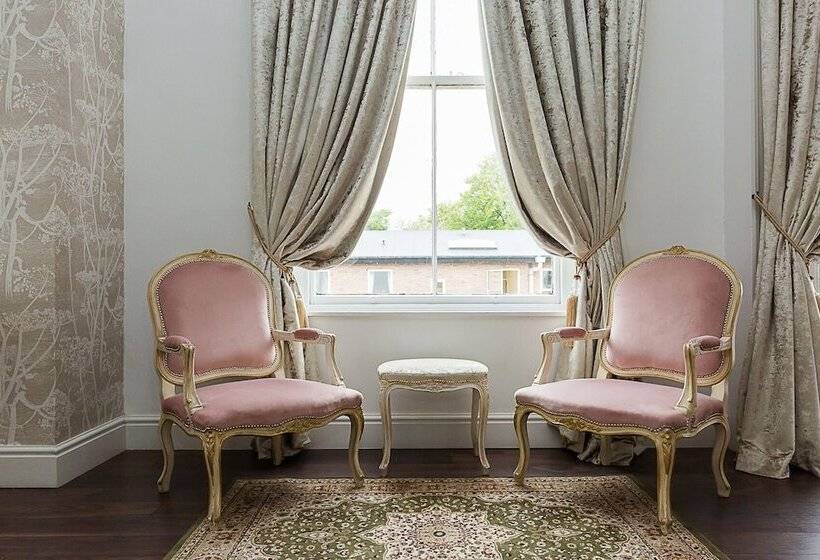 فندق Rainhill Hall