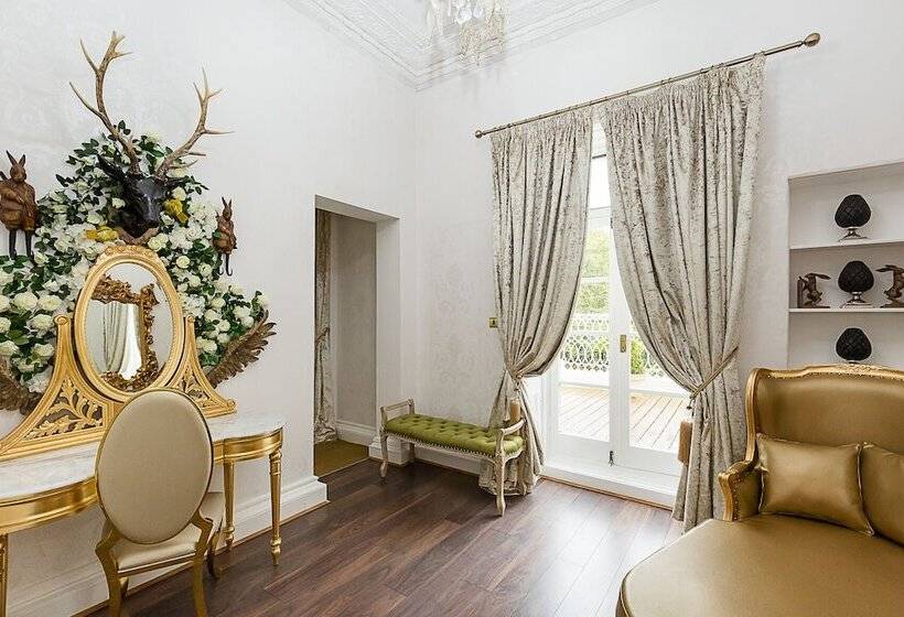 فندق Rainhill Hall