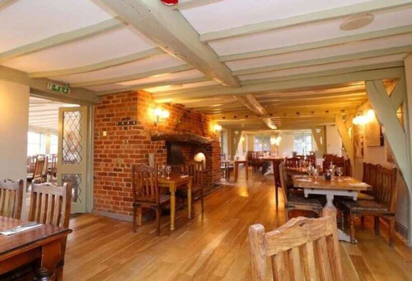 בית מלון כפרי The Green Man