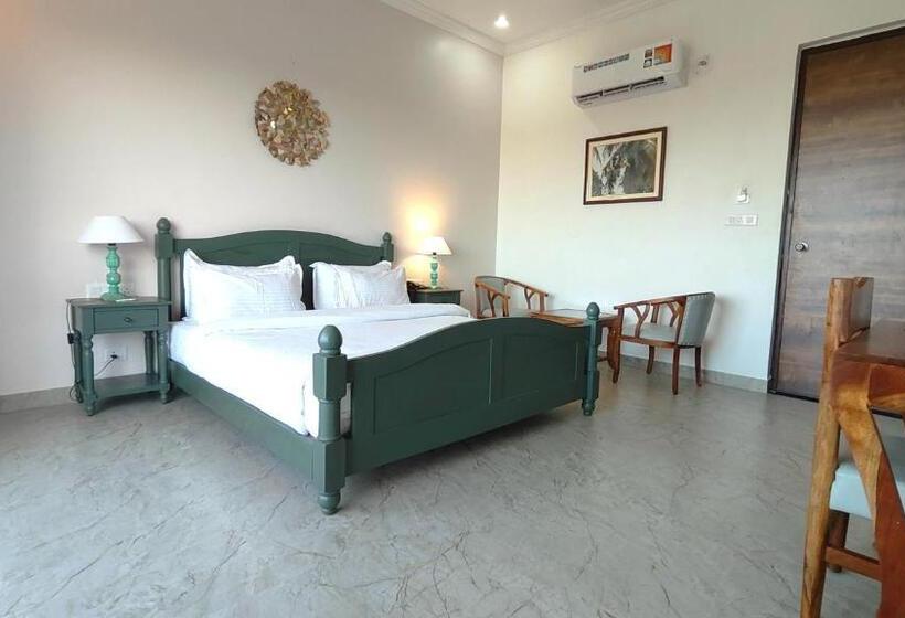 فندق The Sky Imperial Pavoreal Jungle Resort