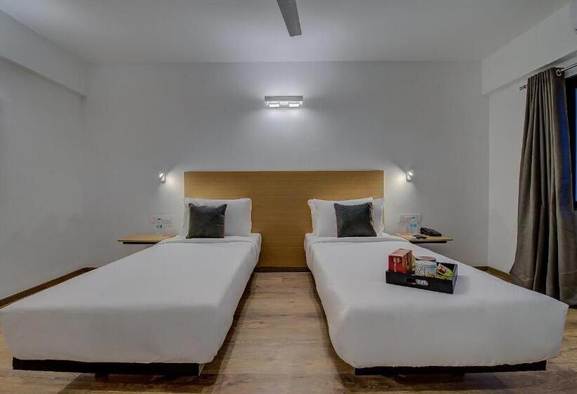 酒店 Townhouse Hadapsar Near Amanora Mall