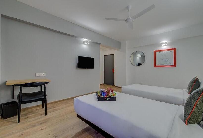 酒店 Townhouse Hadapsar Near Amanora Mall