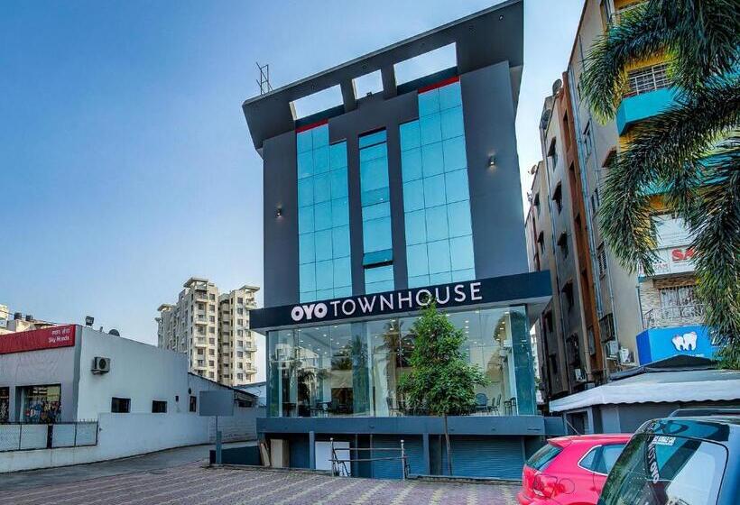 酒店 Townhouse Hadapsar Near Amanora Mall