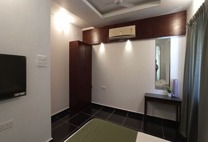 בית מלון כפרי Villa Marine