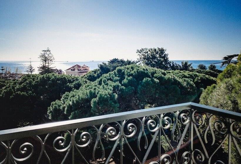 پانسیون A House In Estoril  Adults Only