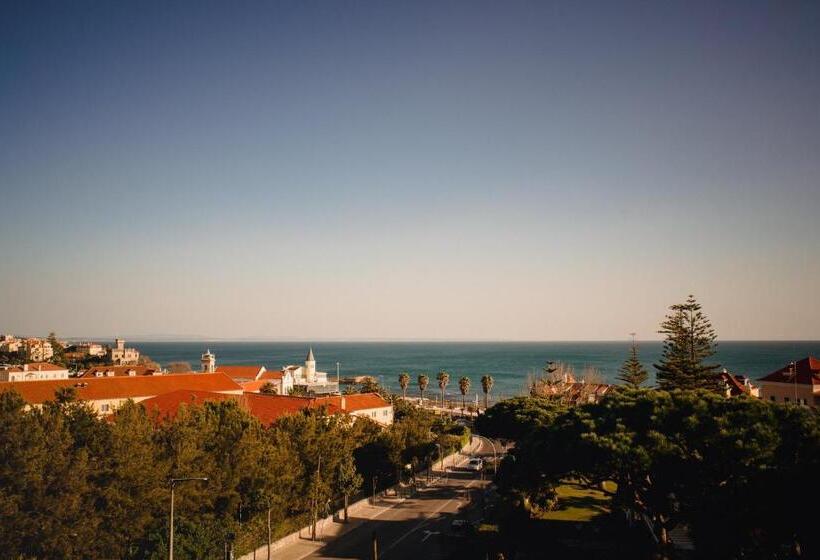 پانسیون A House In Estoril  Adults Only