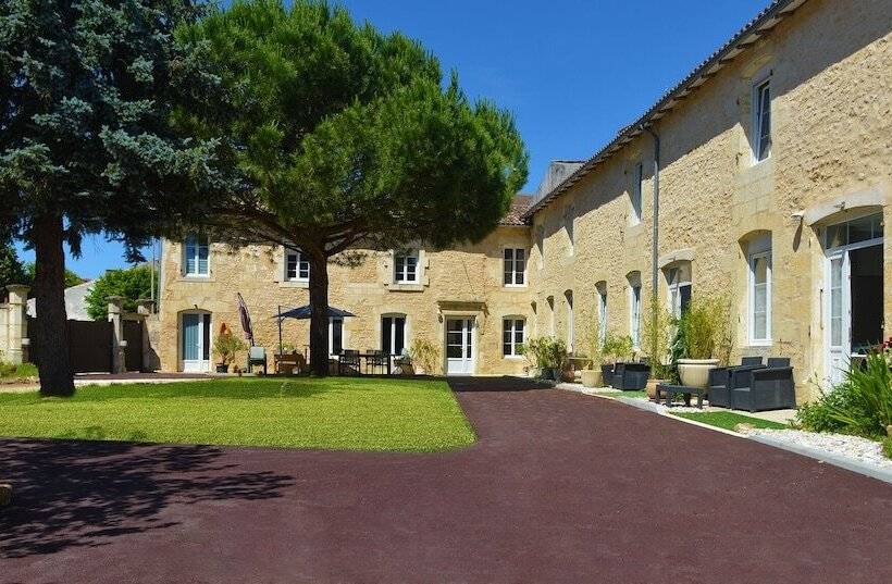 膳宿费 Jardin D Arcy   Chambres D Hôtes Avec Piscine Et Spa