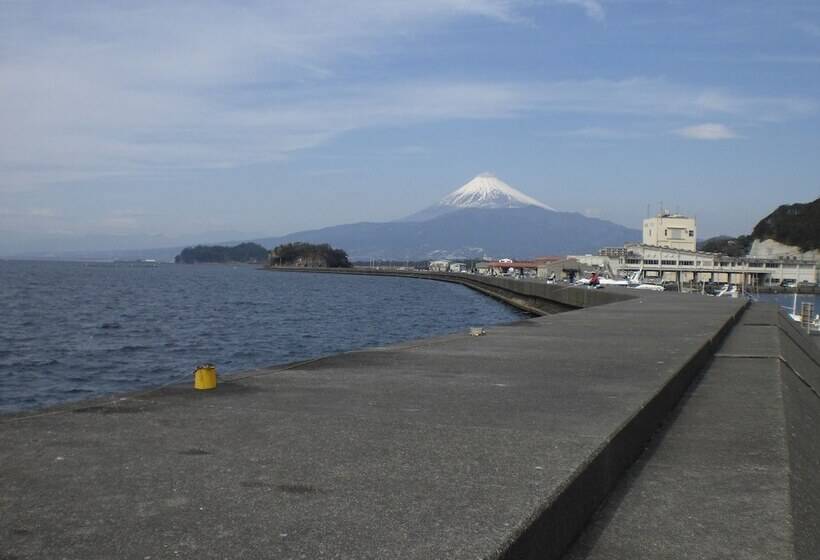 ペンション Marina Bay Numazu
