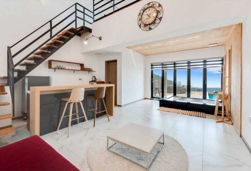 膳宿费 Uljin Beatrice Pool Villa