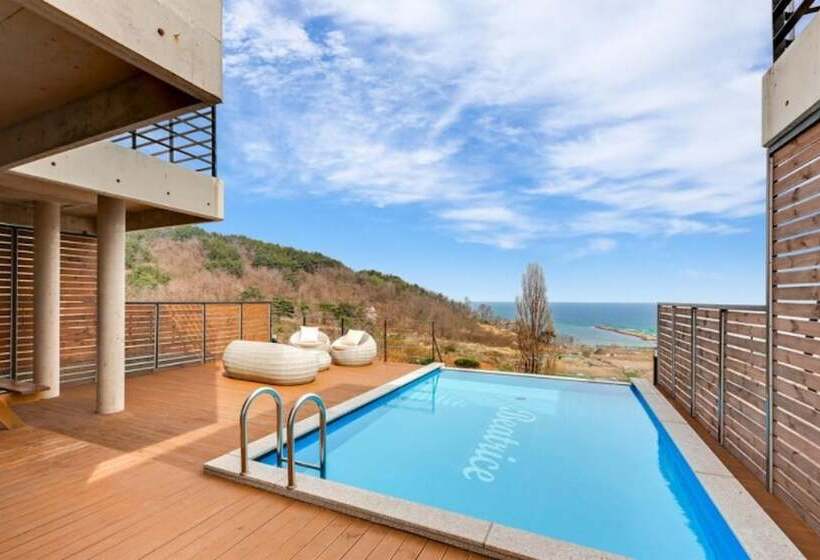 膳宿费 Uljin Beatrice Pool Villa