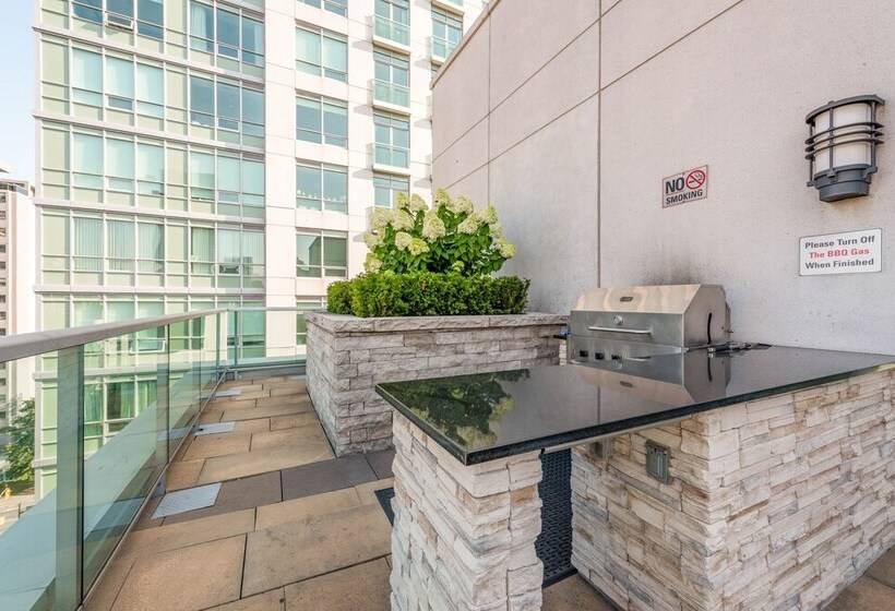 Planurstay Toronto Downtown