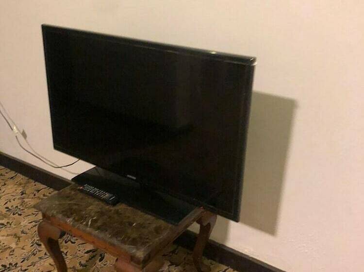 Royal El Naser Hotel By Oyo Rooms