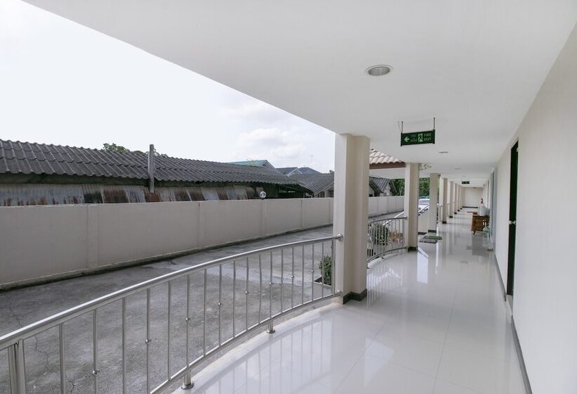 Sunee Place Hotel By Oyo