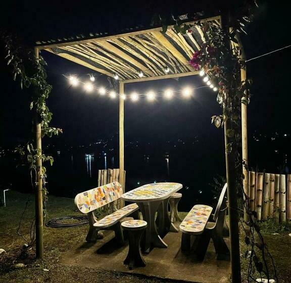 ユースホステル Finca Hotel Paraiso Guatapé El Peñol