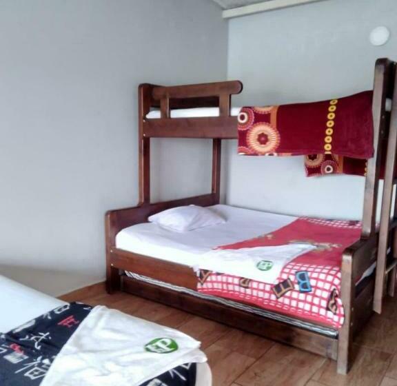 ユースホステル Finca Hotel Paraiso Guatapé El Peñol