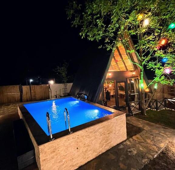 مبيت وإفطار Sapanca Keyf I Dere Bungalov