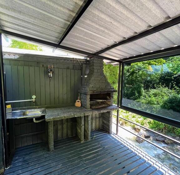 مبيت وإفطار Sapanca Keyf I Dere Bungalov